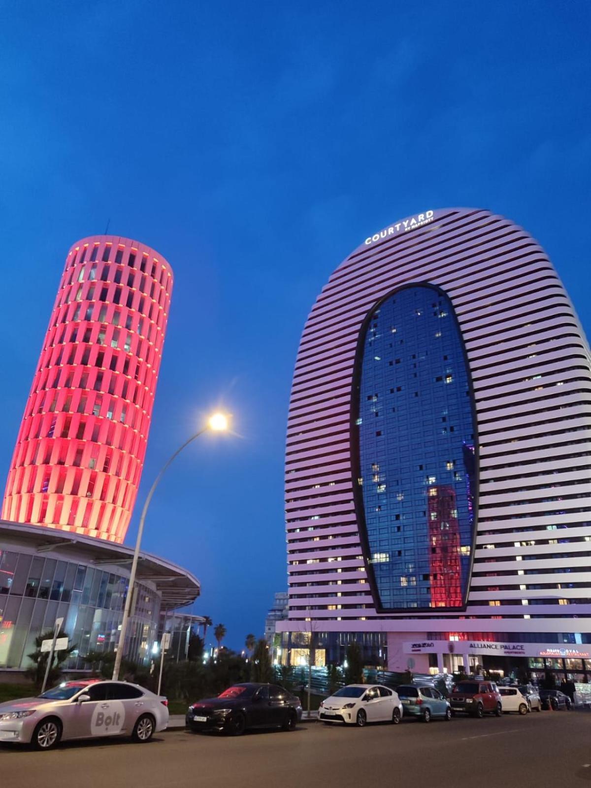 - Premium Apartament *